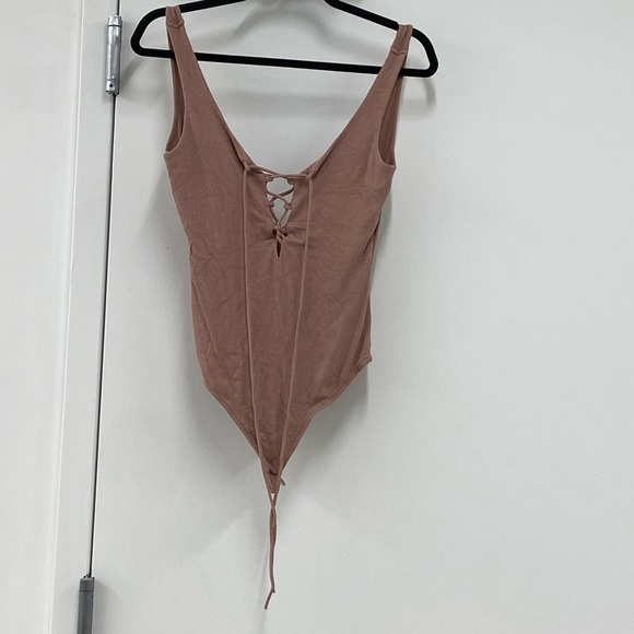 Blanc Nude Lace-up Bodysuit - Size M - Picture 1 of 3